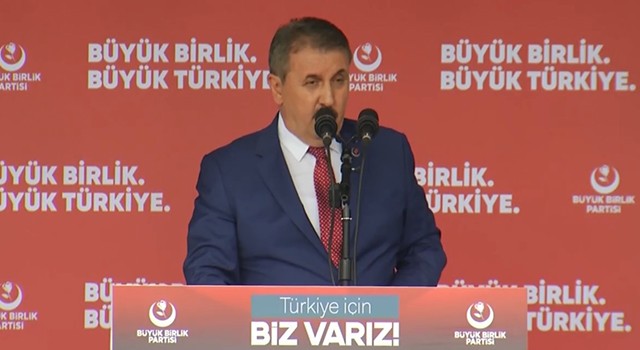 Mustafa Destici Çekmeköy'de Sert Konuştu