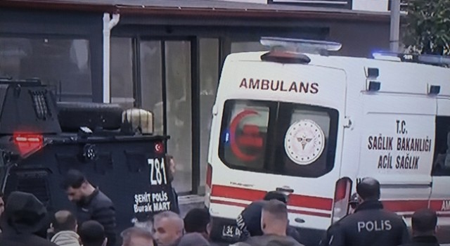 Çekmeköy'de Çatışmada Bir Polisimiz Şehit Oldu