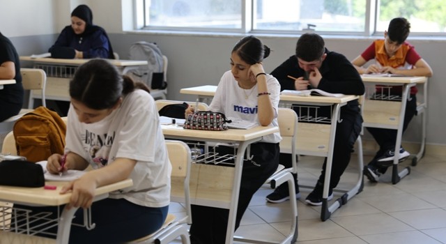 Çekmeköy Akademi’den LGS’de Büyük Başarı