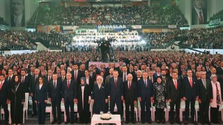 AK Parti 4. Olağanüstü Büyük Kongresi’ni Yaptı