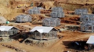 Deprem Bölgesinde Köy Evleri Hafif Çelikten Yapılacak