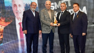 İsmet Yıldırım’a “İstanbul’da Yılın Belediye Başkanı” Ödülü