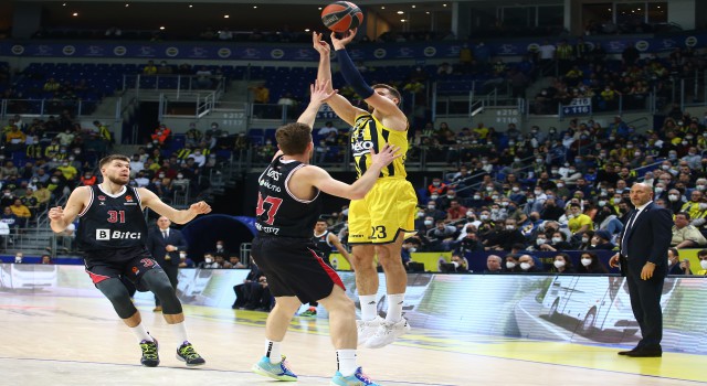 Fenerbahçe Beko 75 - 53 Bitci Baskonia