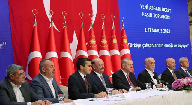 Cumhurbaşkanı Erdoğan, Yeni Asgari Ücreti 5 Bin 500 Tl Olarak Açıkladı