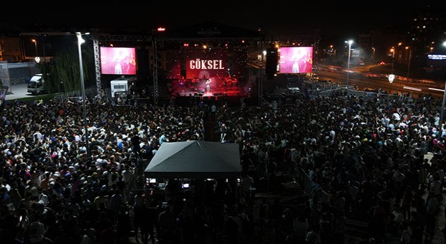 Çekmeköy’de Onbinlerce Genç Konserlerle Coştu