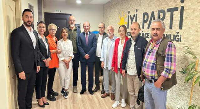 İYİ Parti Çekmeköy Basın'ı Ağırladı