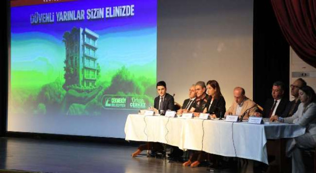 Çekmeköy'de Kentsel Dönüşüm Sempozyumu Yapıldı