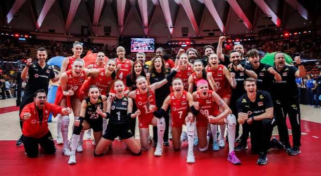 Sultanlarımız Finalde