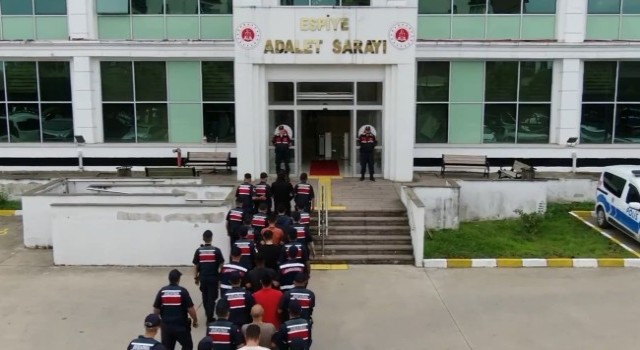 Organize Suç Örgütlerine Yönelik Operasyonlarda 46 Şüpheli Tutuklandı