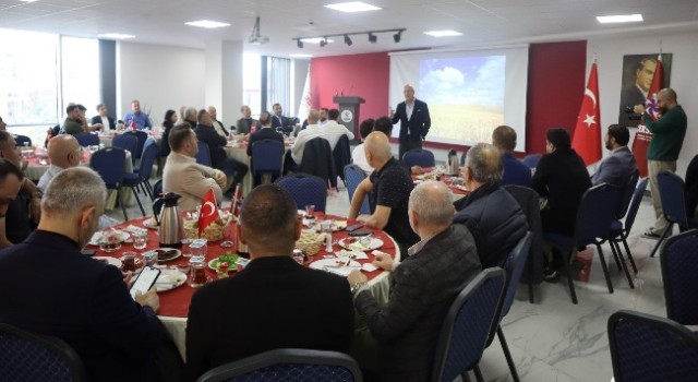 ÇEKSİAD Seminerlerinde Bu Sefer Gürkan Sekmen Konuk Oldu