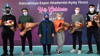 Sancaktepe E-Spor Merkezi Akademisi Hizmete Açıldı