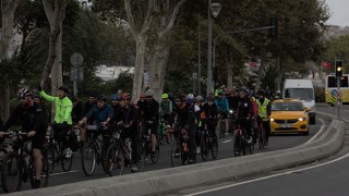 Bisiklet Tutkunları Tarihi Yarımada'da Pedal Çevirdi