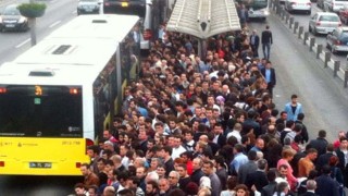 İstanbul'da Toplu Ulaşıma Zam Geldi