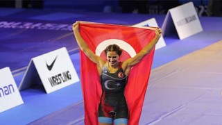 Buse Tosun Çavuşoğlu Güreşte Dünya Şampiyonu Oldu