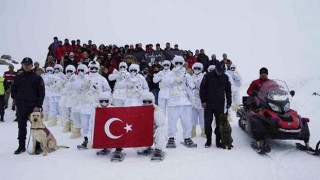 JAK Timlerinden Üniversite Öğrencilerine Çığda Arama Eğitimi