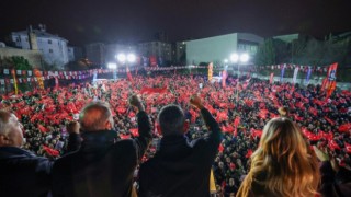 Özgür Özel Çekmeköy’de Miting Yaptı